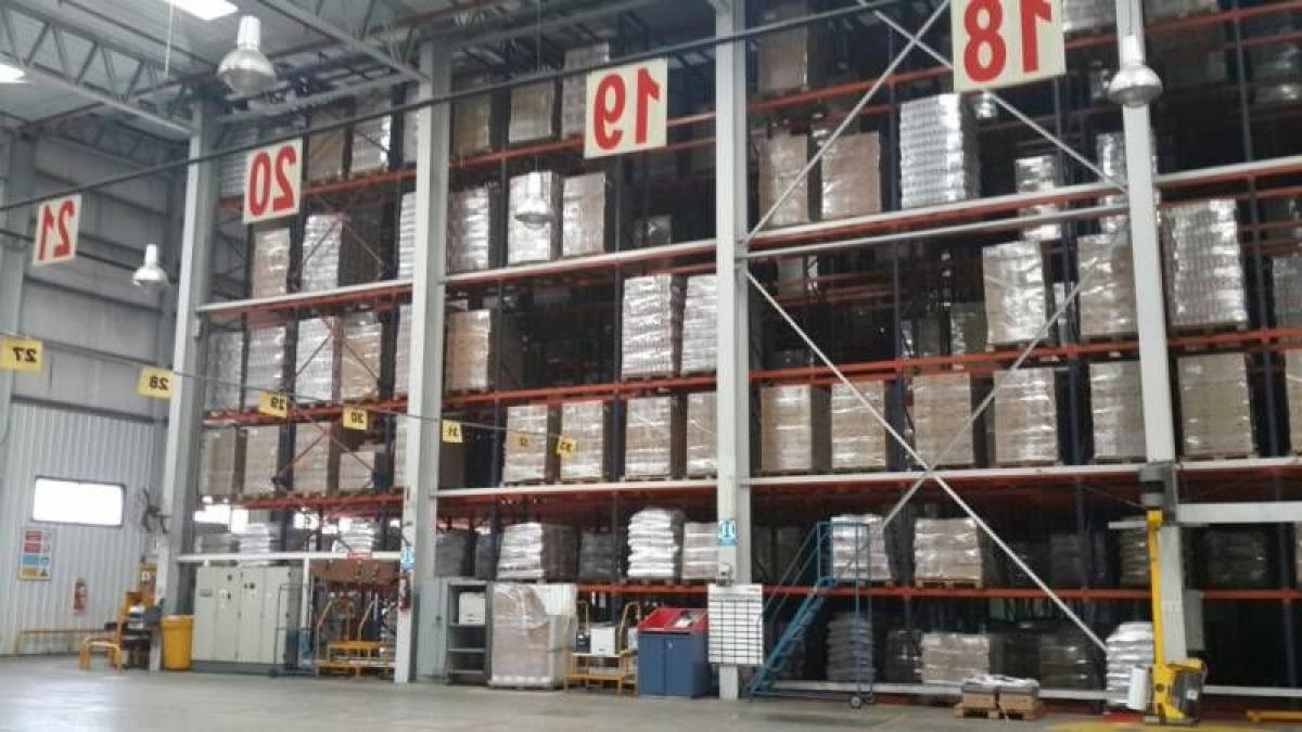 Gewerbliche Immobilie in Buenos Aires, Argentina 3500m², Nr. 108932