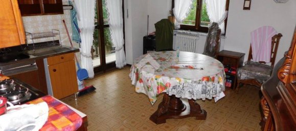 2 bedrooms Apartment in Chialamberto, Italy No. 299230 8