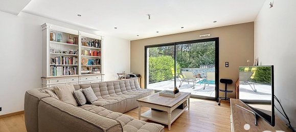 5 rooms House in Vagnas, France No. 321318 5