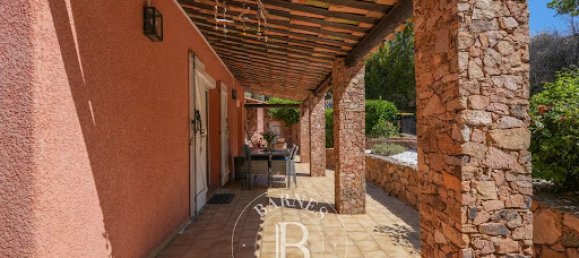7-Zimmer Villa in Ajaccio, France, Nr. 330511 5
