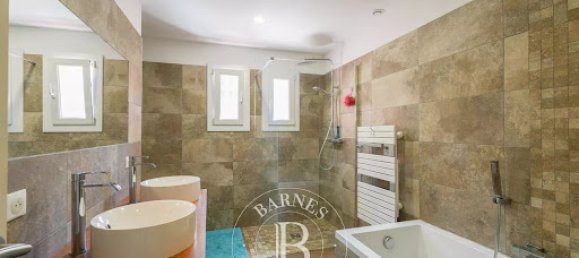 7-Zimmer Villa in Ajaccio, France, Nr. 330511 9