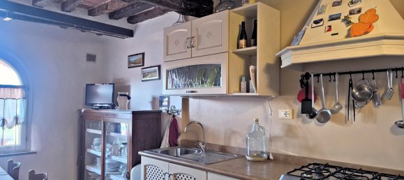 6 rooms Apartment in Torrita di Siena, Italy No. 115539 2