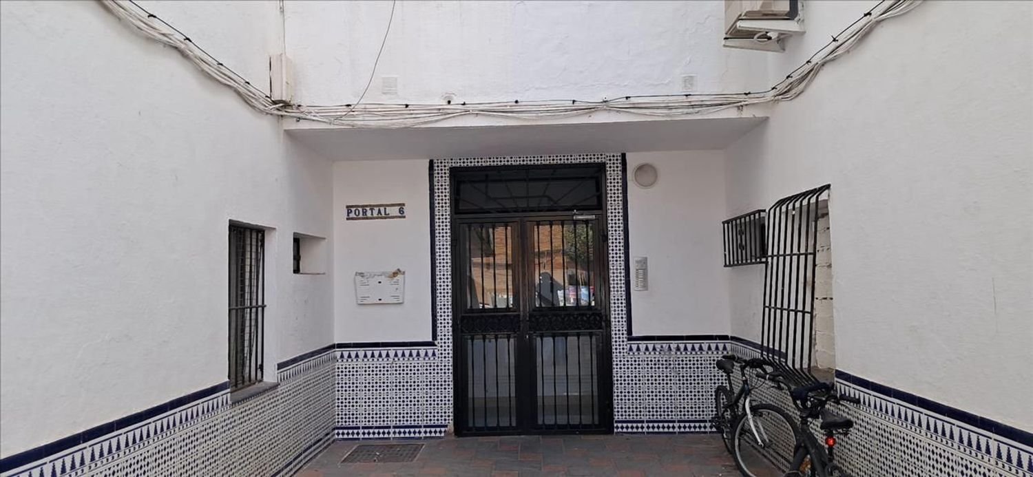 Apartamento T2 em Fuengirola, Spain N.º 239904