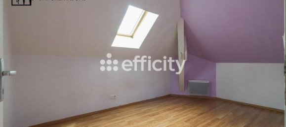 2 bedrooms Duplex in Elbeuf, France No. 314008 4