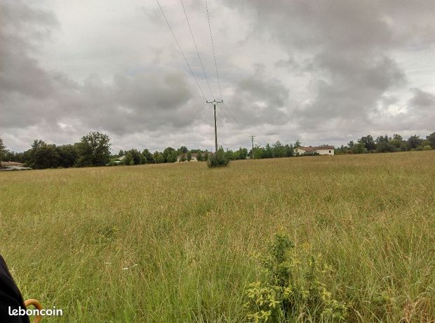 730m² Land in Tarn-et-Garonne, France No. 304890