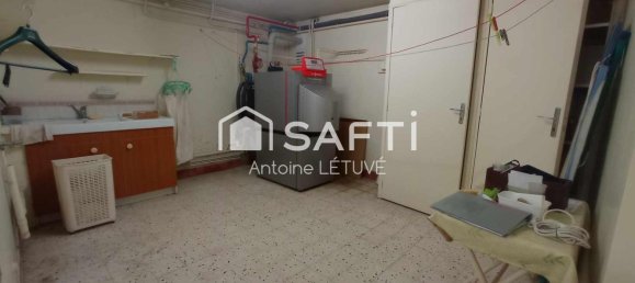 3 bedrooms House in Boves, France No. 213628 9