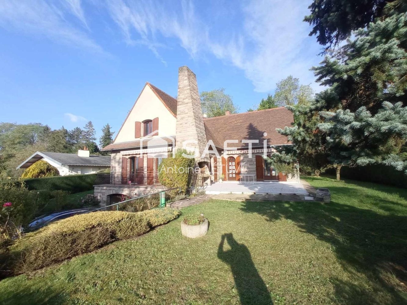 3 bedrooms House in Boves, France No. 213628