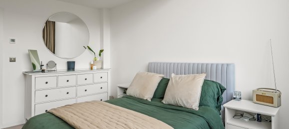 2 bedrooms Apartment in Woking, United Kingdom No. 985 17