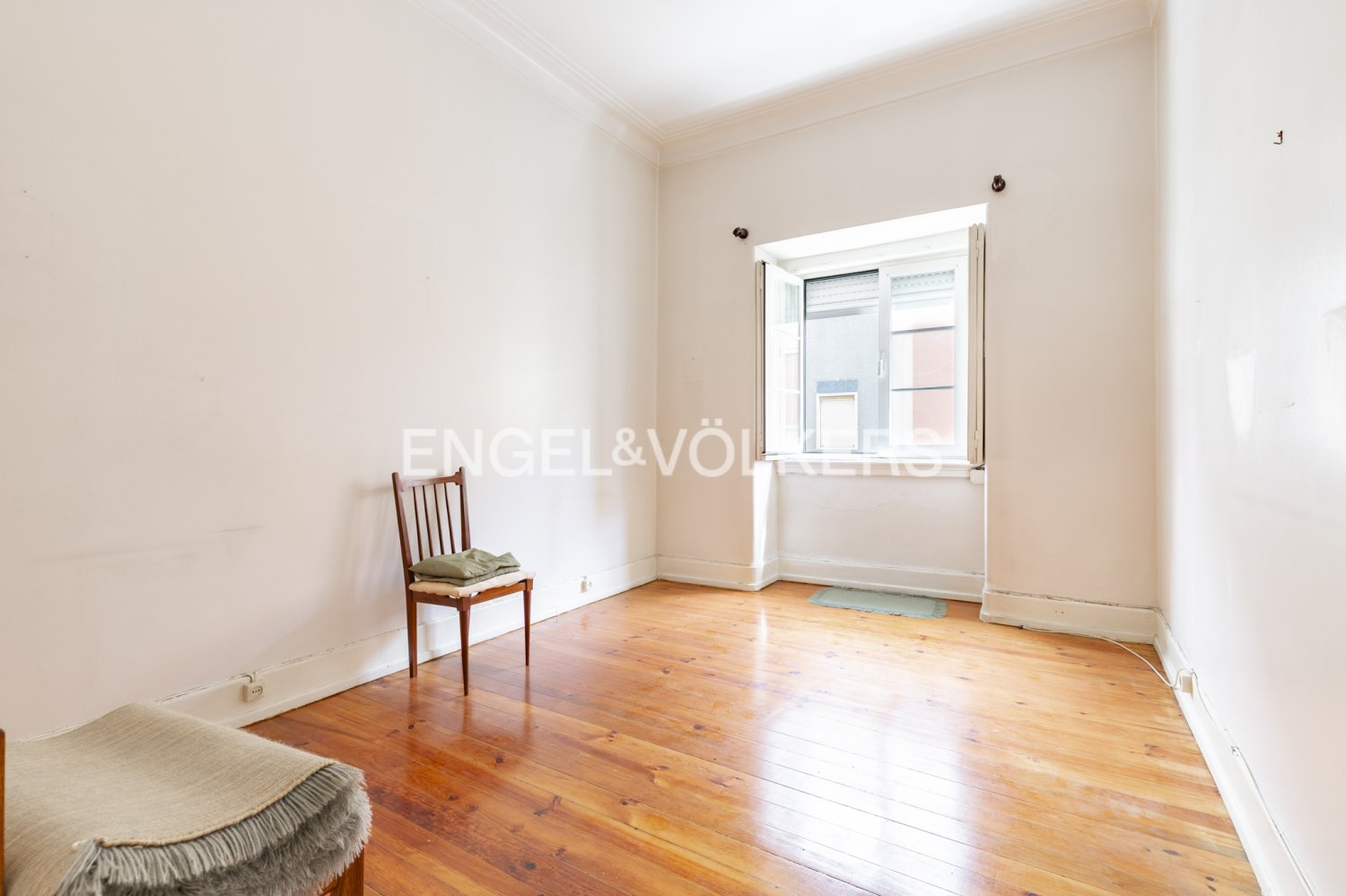 3 Schlafzimmer Wohnung in Lisbon, Portugal, Nr. 341152