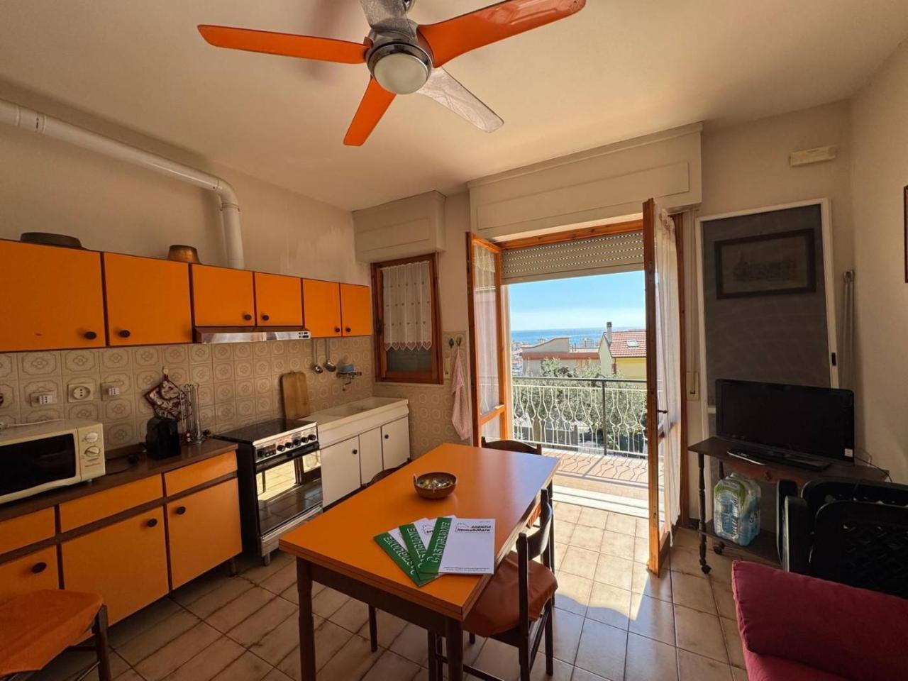 3 rooms Apartment in Pietra Ligure, Italy No. 169176