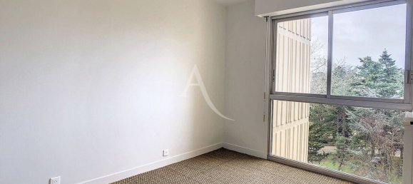 3 bedrooms Apartment in Saint-Germain-en-Laye, France No. 282825 2