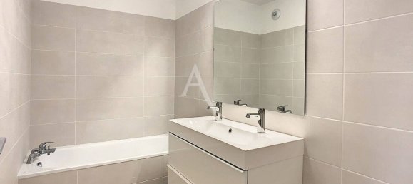 3 bedrooms Apartment in Saint-Germain-en-Laye, France No. 282825 7