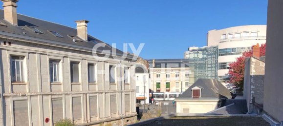 1 bedroom Apartment in Tours, France No. 90352 7