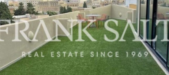 Bureau à Pieta, Malta No. 13225 5