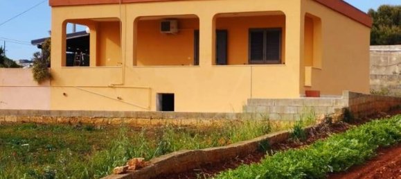 1 bedroom Apartment in Castrignano del Capo, Italy No. 262211 2