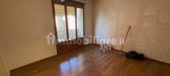3 Schlafzimmer Wohnung in Siena, Italy, Nr. 55955 9