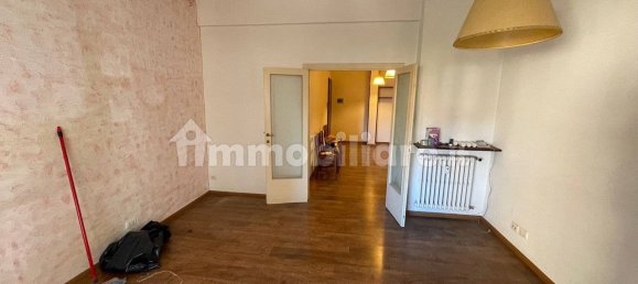 3 Schlafzimmer Wohnung in Siena, Italy, Nr. 55955 7