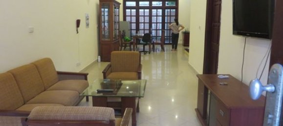 Villa de 4 dormitorios en Tay Ho, Vietnam No. 3833 3