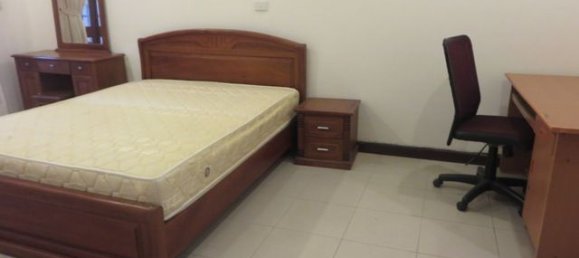 Villa de 4 dormitorios en Tay Ho, Vietnam No. 3833 10