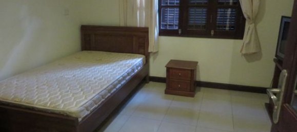 Villa de 4 dormitorios en Tay Ho, Vietnam No. 3833 9