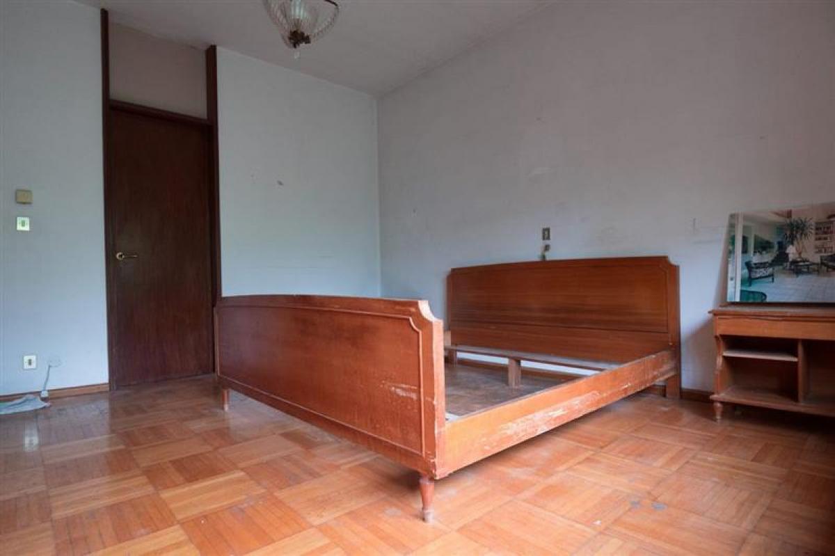 4 bedrooms Villa in Montebelluna, Italy No. 683