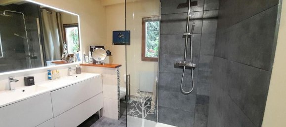 3 bedrooms House in Seine-Maritime, France No. 307011 17