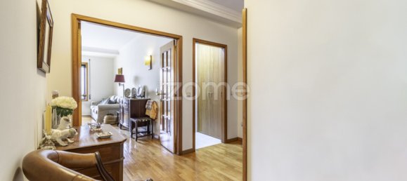 2 bedrooms Apartment in Porto, Portugal No. 11495 4