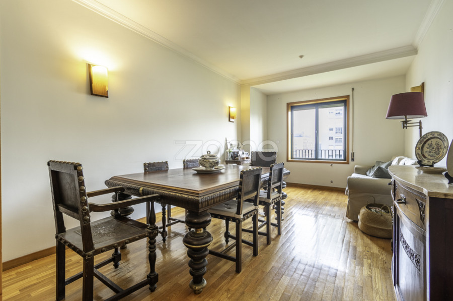 2 bedrooms Apartment in Porto, Portugal No. 11495