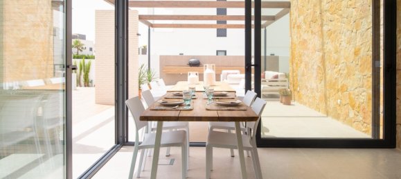 4 Schlafzimmer Villa in Campoamor, Spain, Nr. 6064 10