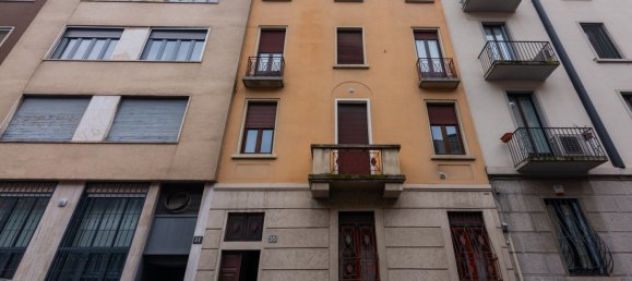 Квартира с 2 комнатами в Милан, Италия № 243139 25