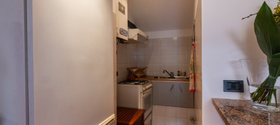 Квартира с 2 комнатами в Милан, Италия № 243139 12