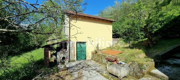 Вилла с 2 спальнями в Баньи ди Лукка, Италия № 323950 9