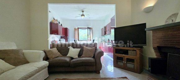 Вилла с 2 спальнями в Баньи ди Лукка, Италия № 323950 12