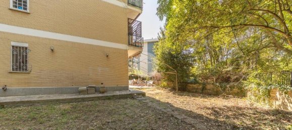 Квартира с 2 спальнями в Рим, Италия № 330730 25