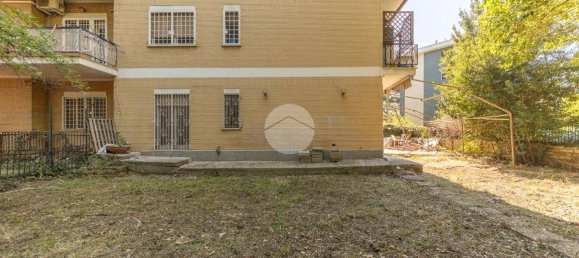 Квартира с 2 спальнями в Рим, Италия № 330730 29