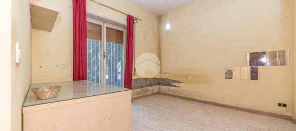 Квартира с 2 спальнями в Рим, Италия № 330730 14