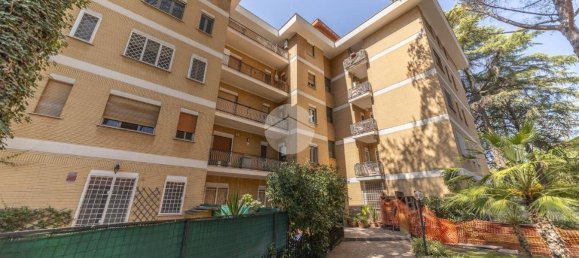 Квартира с 2 спальнями в Рим, Италия № 330730 30