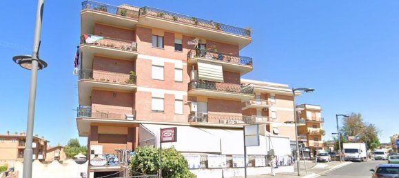 Apartamento de 3 dormitorios en Fonte Nuova, Italy No. 103286 3