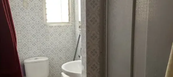 Apartamento de 4 dormitorios en Alicante, Spain No. 133460 3