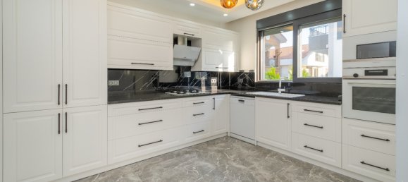 فيلا 4+1 في Side, Turkey رقم 8809 14