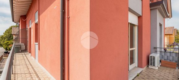 2 bedrooms Apartment in Sona, Italy No. 309931 6