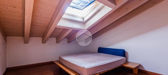 2 bedrooms Apartment in Sona, Italy No. 309931 16