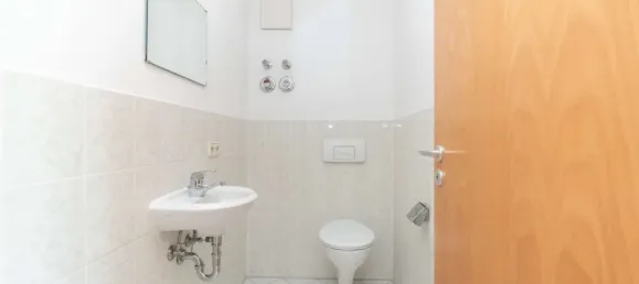 Дуплекс с 2 спальнями в Лейпциг, Германия № 59558 3