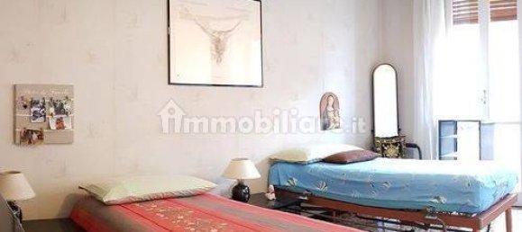 Apartamento de 2 dormitorios en Albenga, Italy No. 206755 12