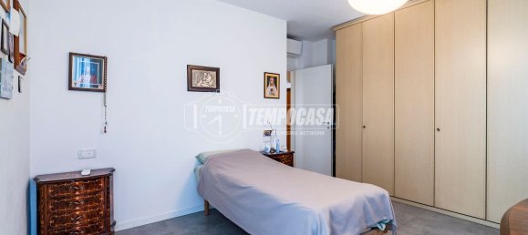 3 rooms Apartment in Caronno Pertusella, Italy No. 283250 19