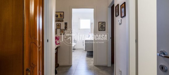3 rooms Apartment in Caronno Pertusella, Italy No. 283250 23