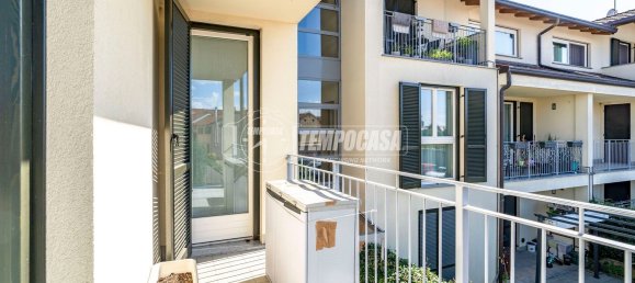 3 rooms Apartment in Caronno Pertusella, Italy No. 283250 12