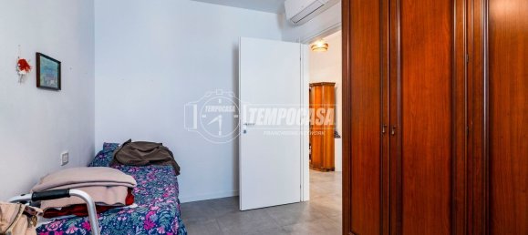 3 rooms Apartment in Caronno Pertusella, Italy No. 283250 27