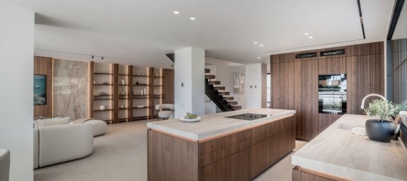 5 bedrooms House in Marbella, Spain No. 53617 5