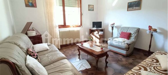 2 bedrooms Villa in Ferrara, Italy No. 378563 6
